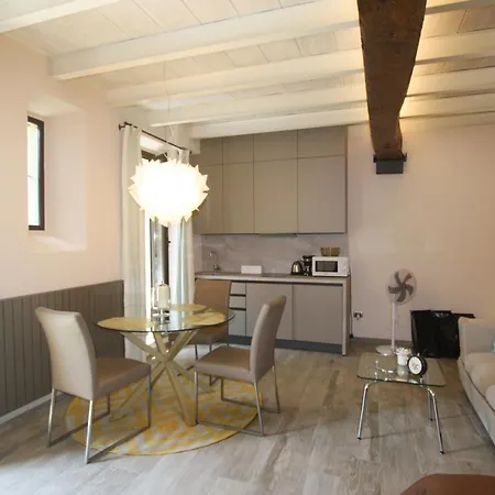 Little Luxury *