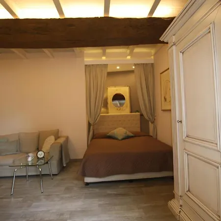 Διαμέρισμα Little Luxury