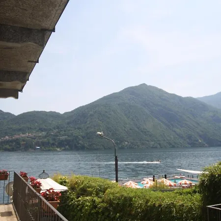 Διαμέρισμα Little Luxury Tremezzo